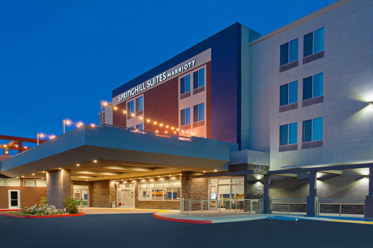 Springhill Suites By Marriott Huntington Beach Orange County Exteriör bild